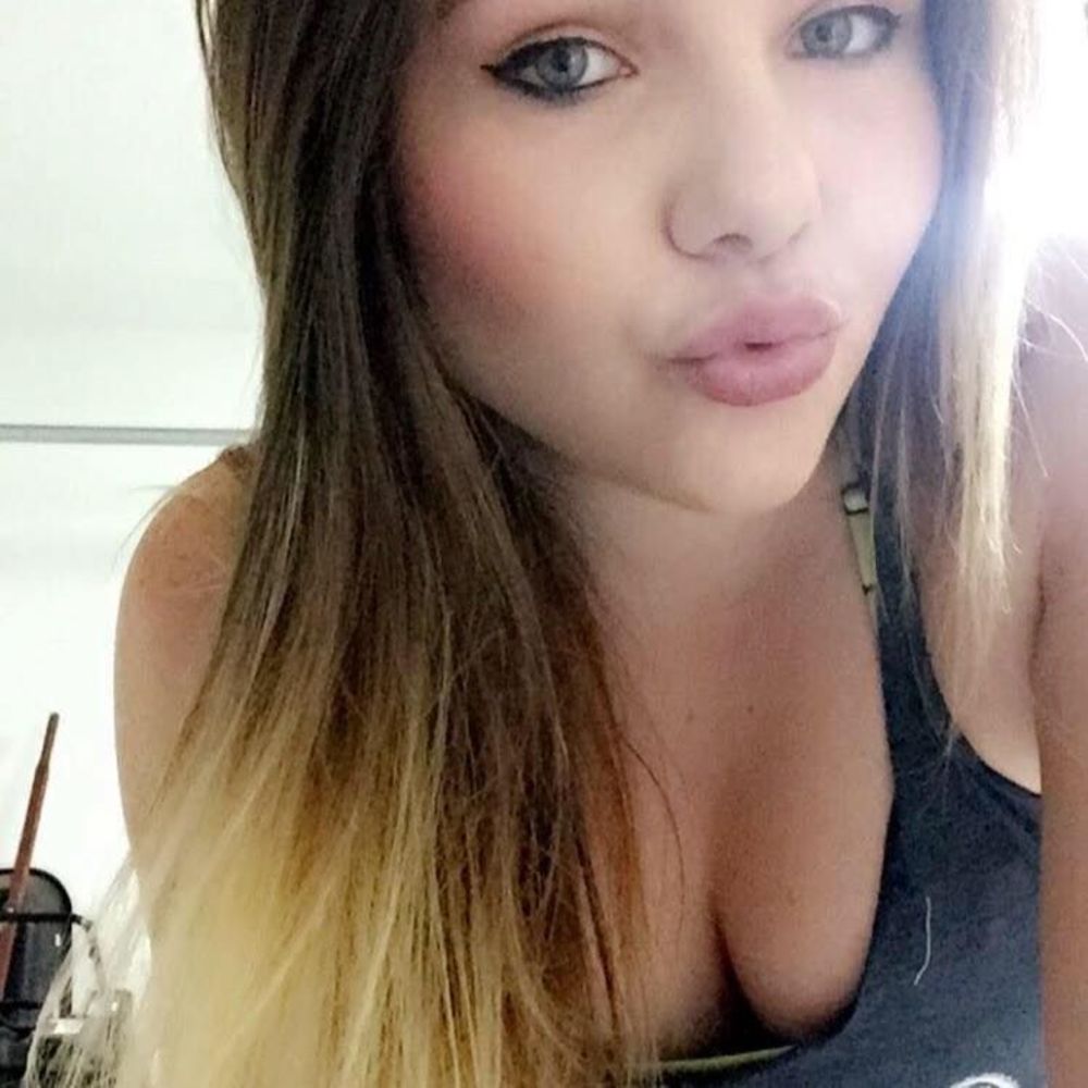 Meet your Posher, Brittnie